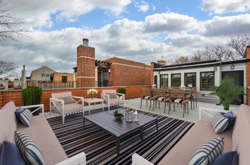 1121 Lill Ave, Chicago IL 60614-2107 exterior