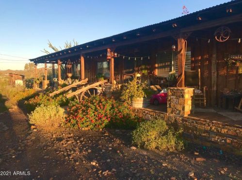 47713 29 Ave, Phoenix AZ 85087-9638 exterior