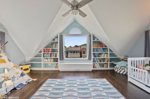 1321 Nelson St, Chicago IL 60657-3103 exterior