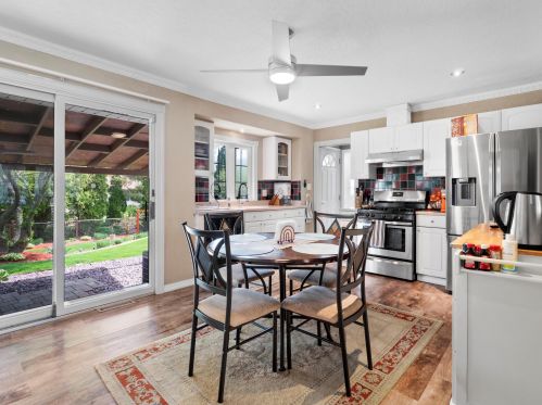 7664 Delta Pl, Milwaukee, WI 53223-4317