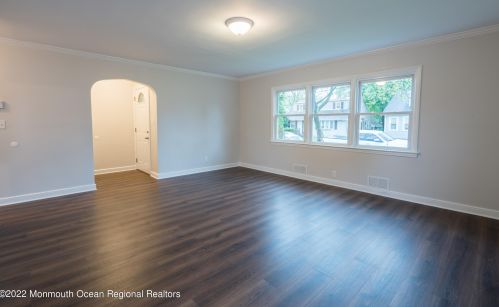 127 Berkeley Ter, Plainfield NJ 07062-1502 exterior