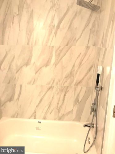 529 42, Washington DC 20019-8036 exterior