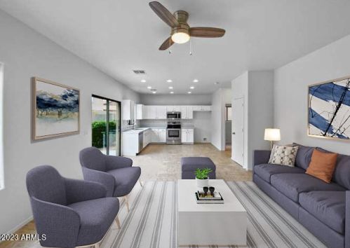 625 Atlanta Ave, Phoenix, AZ 85040-2288