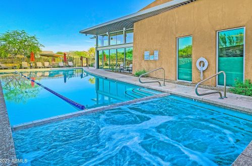 3753 Ember Glow Way, Phoenix AZ 85050-4928 exterior