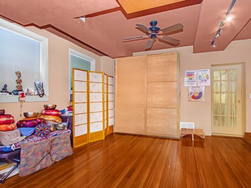 1408 Jarvis Ave, Chicago IL 60626-2002 exterior