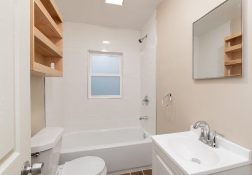 51 Ridgewood St, Kalamazoo MI  49001-4253 exterior