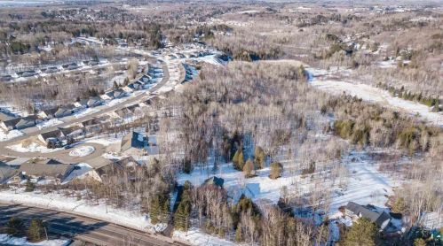 1901 Rice Lake Rd, Duluth MN 55811-4812 exterior