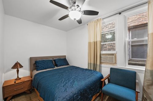 2429 Superior St, Chicago IL 60612-1111 exterior