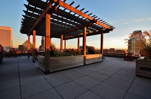 200 Exchange St, Providence RI  02903-2621 exterior