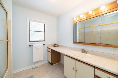 3763 2 St, Kalamazoo MI 49009-9319 exterior