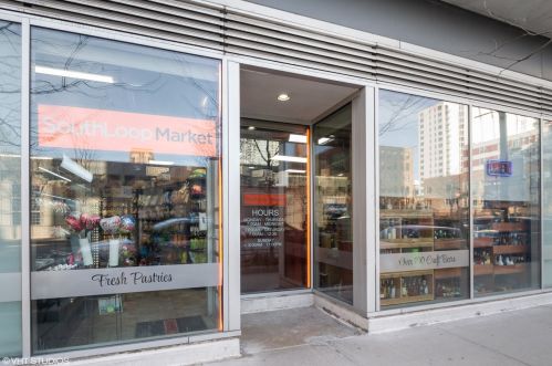 1720 Michigan Ave, Chicago IL  60616-1465 exterior