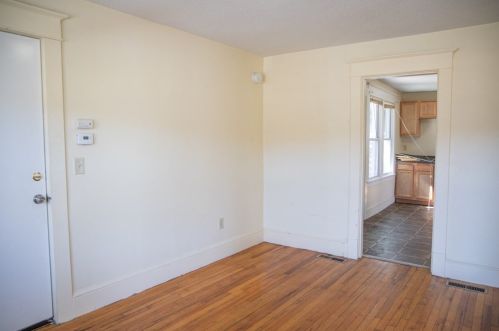 48 Morris St, Springfield MA 01105-2001 exterior