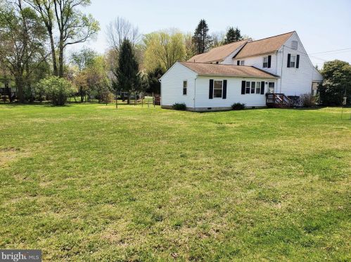 612 Convent Rd, Chester PA 19014-1123 exterior