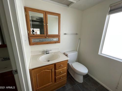 16023 25 Dr, Phoenix AZ exterior