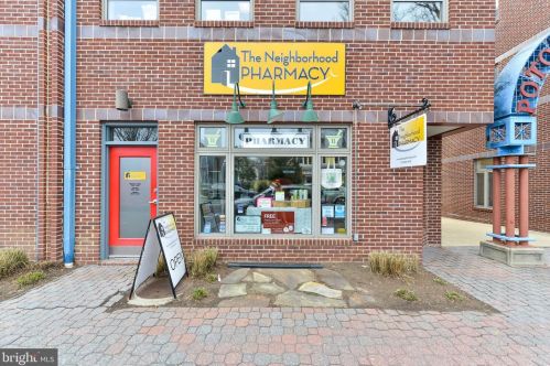 16 Monroe Ave, Alexandria VA 22301-1923 exterior