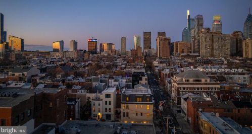 516 21 St, Philadelphia PA 19130-1401 exterior