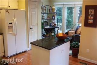 6146 Joust Ln, Alexandria VA  22315-4809 exterior