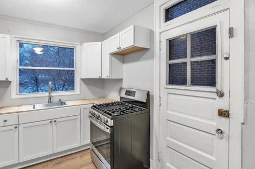 7417 Penn Ave, Pittsburgh PA  15208-2550 exterior