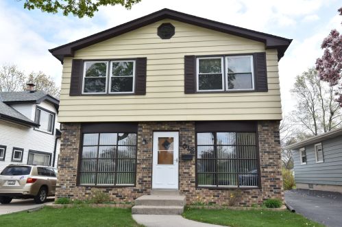 1018 92nd St, Milwaukee, WI 53226-3533