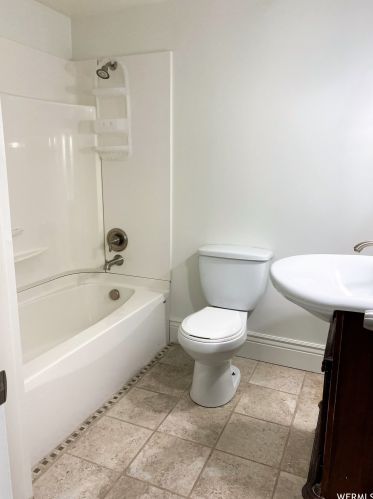 3496 8280, Taylorsville UT 84088-5128 exterior