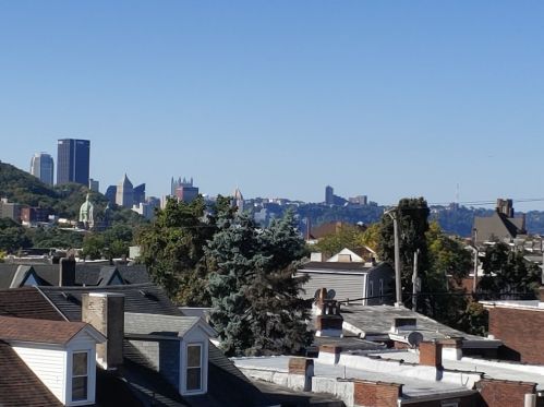 4550 Penn Ave, Pittsburgh PA 15224-1315 exterior