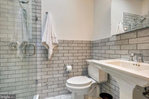 135 D St, Washington DC 20003-1809 exterior