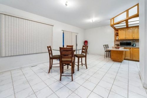 5309 30 Pl, Chicago IL 60616-2652 exterior