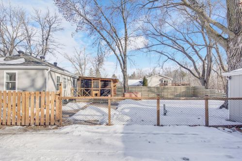 5214 County Line, Saint Paul MN 55110-1231 exterior