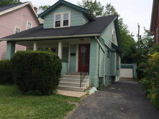 3366 Tullamore Rd, Cleveland OH  44118-2939 exterior