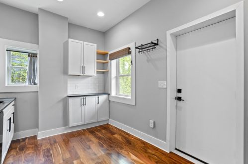 172 44th St, Pittsburgh PA  15201-3042 exterior