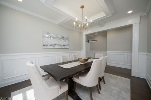 26 Minton Ave, Chatham Township NJ  07928-2740 exterior