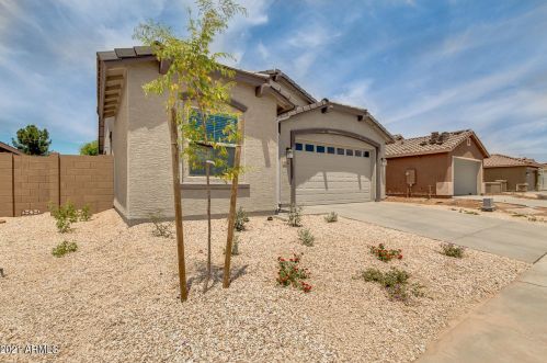 3826 65th Ave, Phoenix AZ  85043-5219 exterior