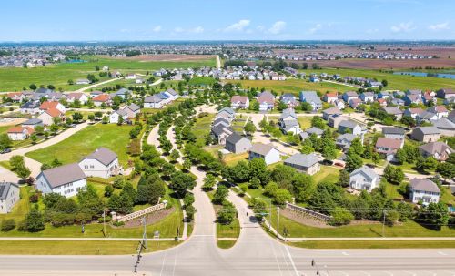 1308 Morgana Dr, Joliet IL 60431-8042 exterior