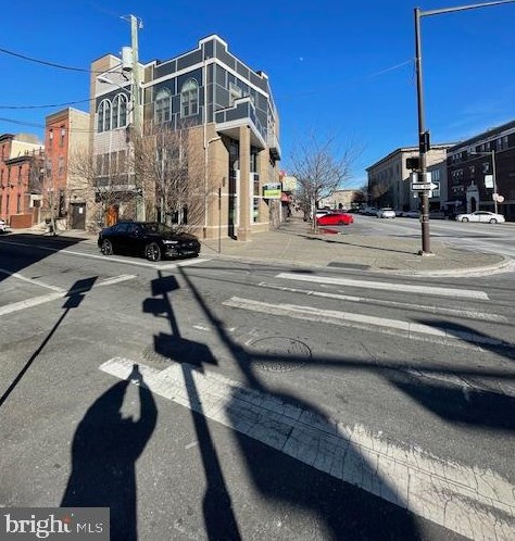 1430 Mckean St, Philadelphia PA 19145-2308 exterior