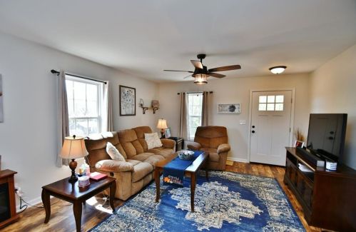 5745 Fld Vw Cir, Gainesville GA 30506-2409 exterior