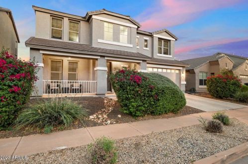 35209 30th Dr, Phoenix, AZ 85086-2117