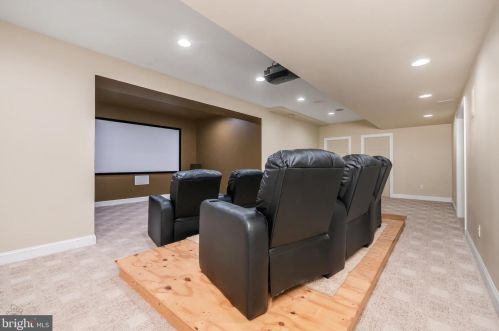 3181 Chestnut Hill Rd, Pottstown PA 19465-8560 exterior