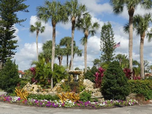 4345 27th Ct, Naples, FL 34116-7977