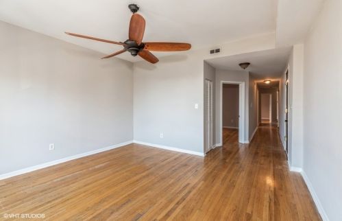 6205 Dorchester Ave, Chicago, IL 60637-3711