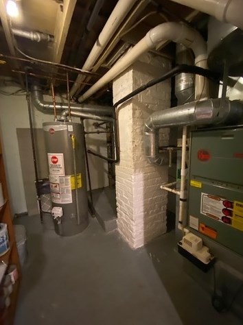 5751 Addison St, Chicago IL 60634-4316 exterior