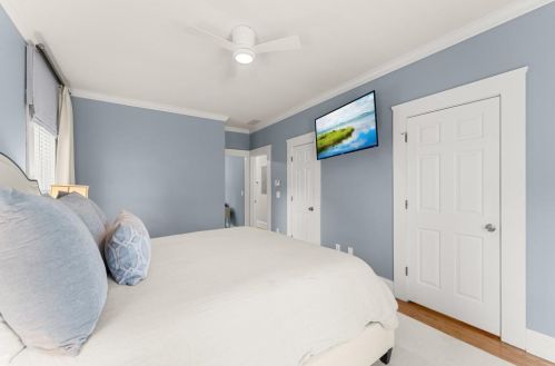 30 Clifton St, Atlanta GA  30317-2010 exterior