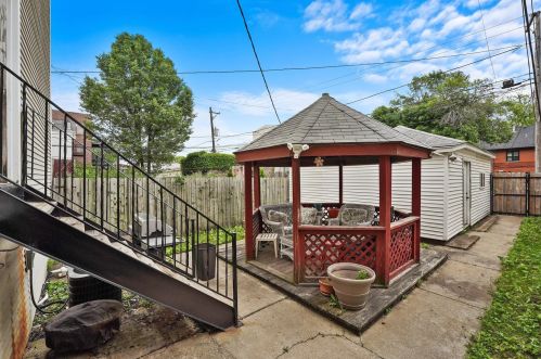 1727 Fairfield Ave, Chicago, IL 60647-5209