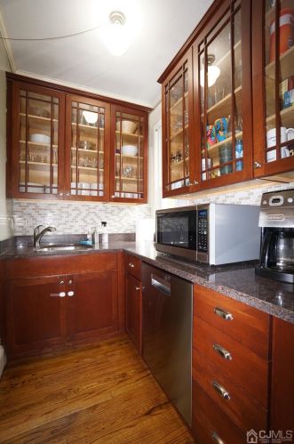 368 Middlesex Ave, Metuchen NJ  08840-1536 exterior