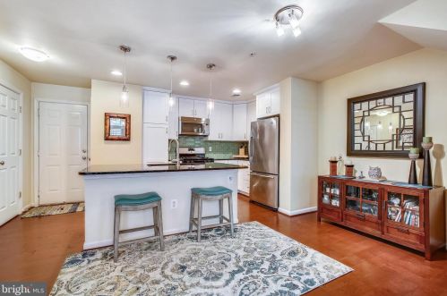 465 Cameron Station Blvd, Alexandria VA  22304-8682 exterior