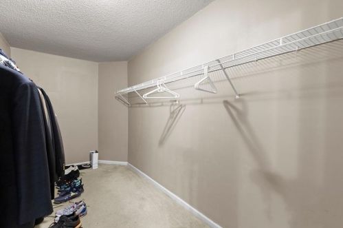 5961 Duren Mdw Dr, Lithonia GA 30058-3592 exterior