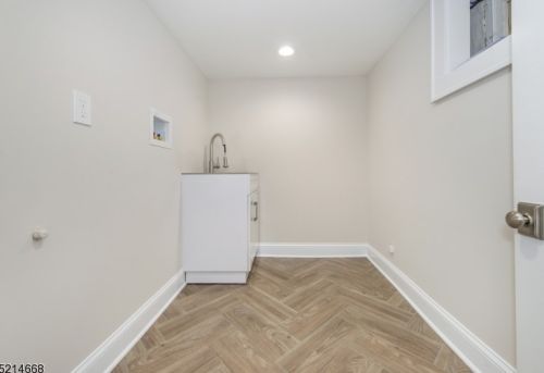 18 Kensington Ter, Maplewood NJ  07040-1323 exterior