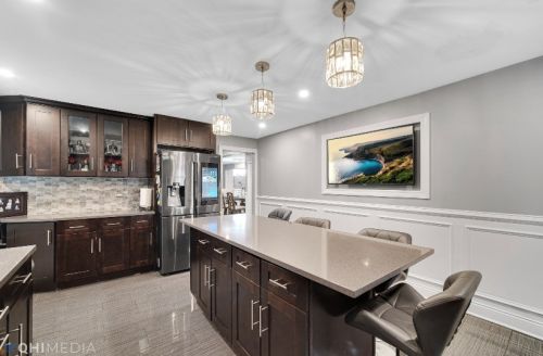 6975 Armitage Ave, Chicago IL 60639-3212 exterior