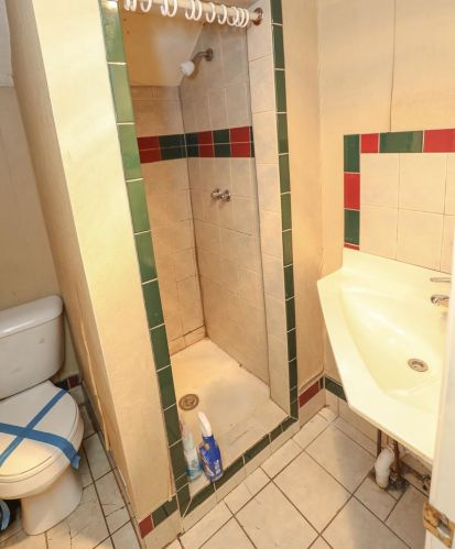 38 4 St, Dover NH 03820-2985 exterior