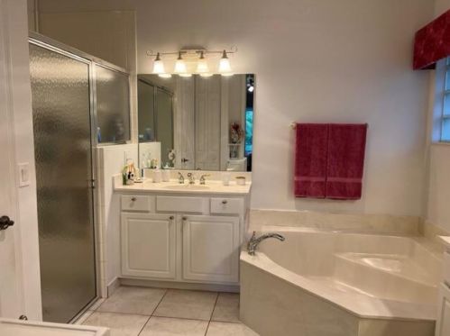 6934 Southport Dr, Boynton Beach FL 33472-6901 exterior