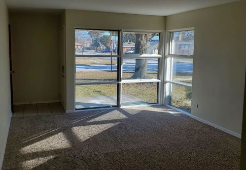 526 Clayton Ave, Hillside IL 60162-1357 exterior